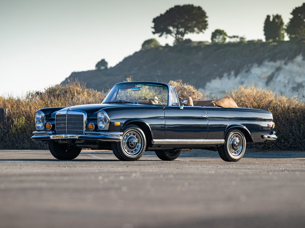 1970 Mercedes-Benz 280 SE 3.5...