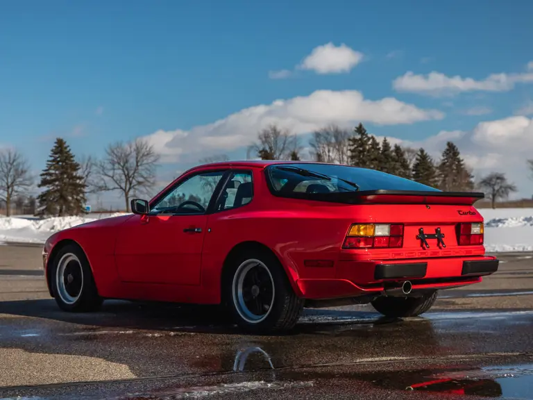 1986 Porsche 944 Turbo | Photo: Teddy Pieper @vconceptsllc