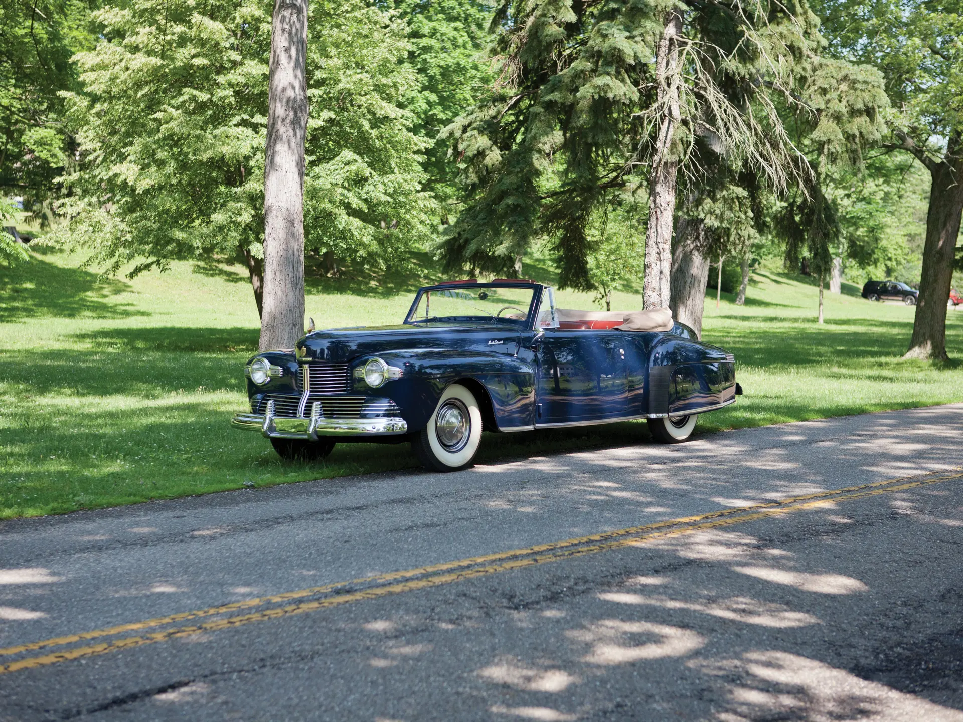1942 Lincoln Continental Cabriolet | St. John's 2013 | RM Sotheby's