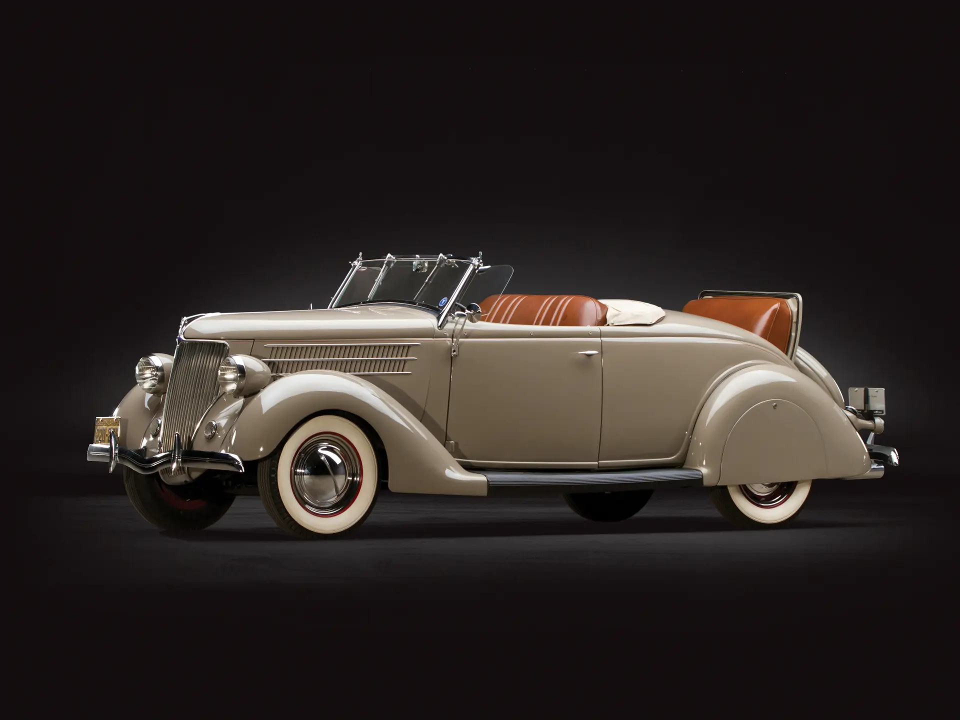 1936 Ford V-8 DeLuxe Roadster | Sam Pack Collection | RM