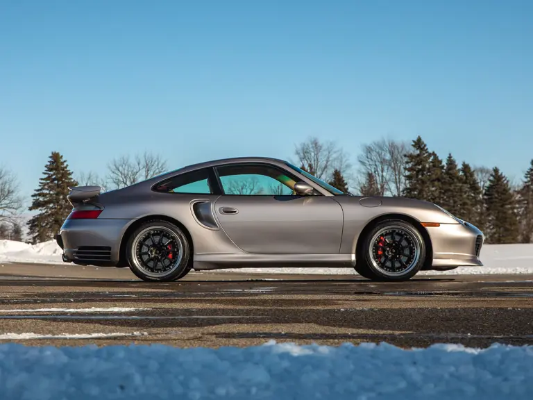 2002 Porsche 911 Turbo Coupe | Photo: Teddy Pieper @vconceptsllc