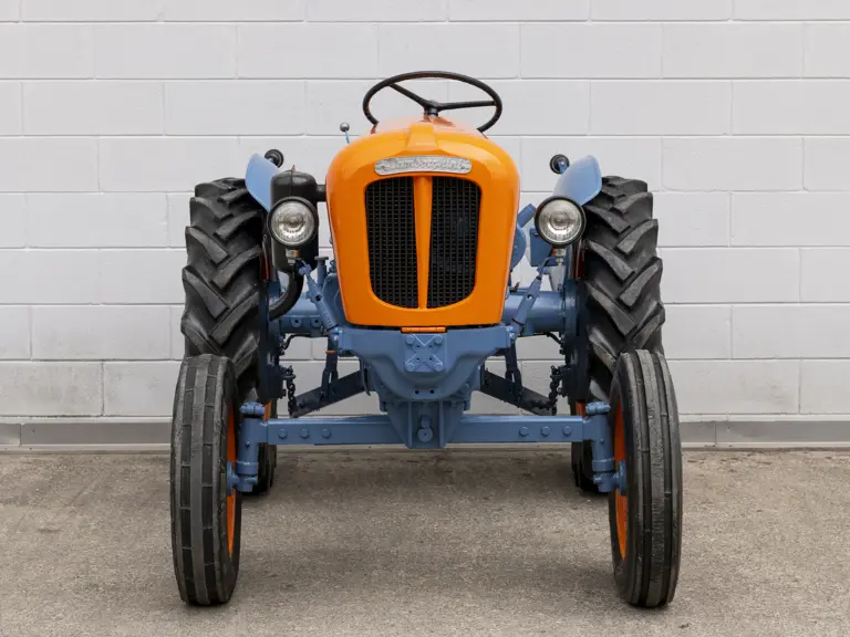 LAMBORGHINI TRACTOR