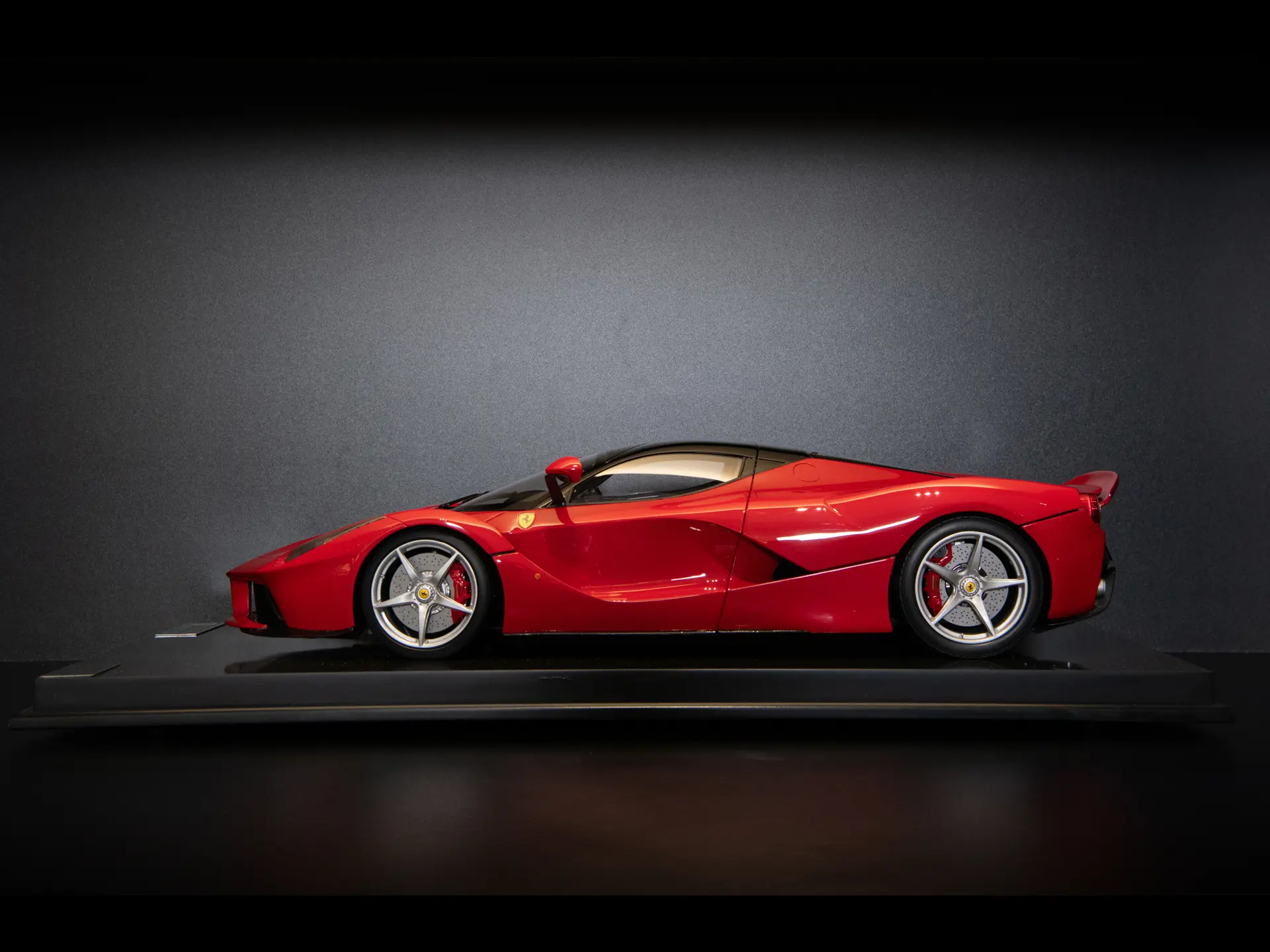 2013 Ferrari LaFerrari 1:8 Scale Model by Amalgam | Dare to Dream ...