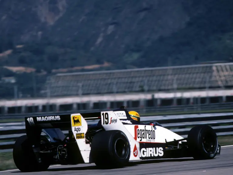 The evolved TG183B continued with Toleman’s distinctive twin rear wing design.