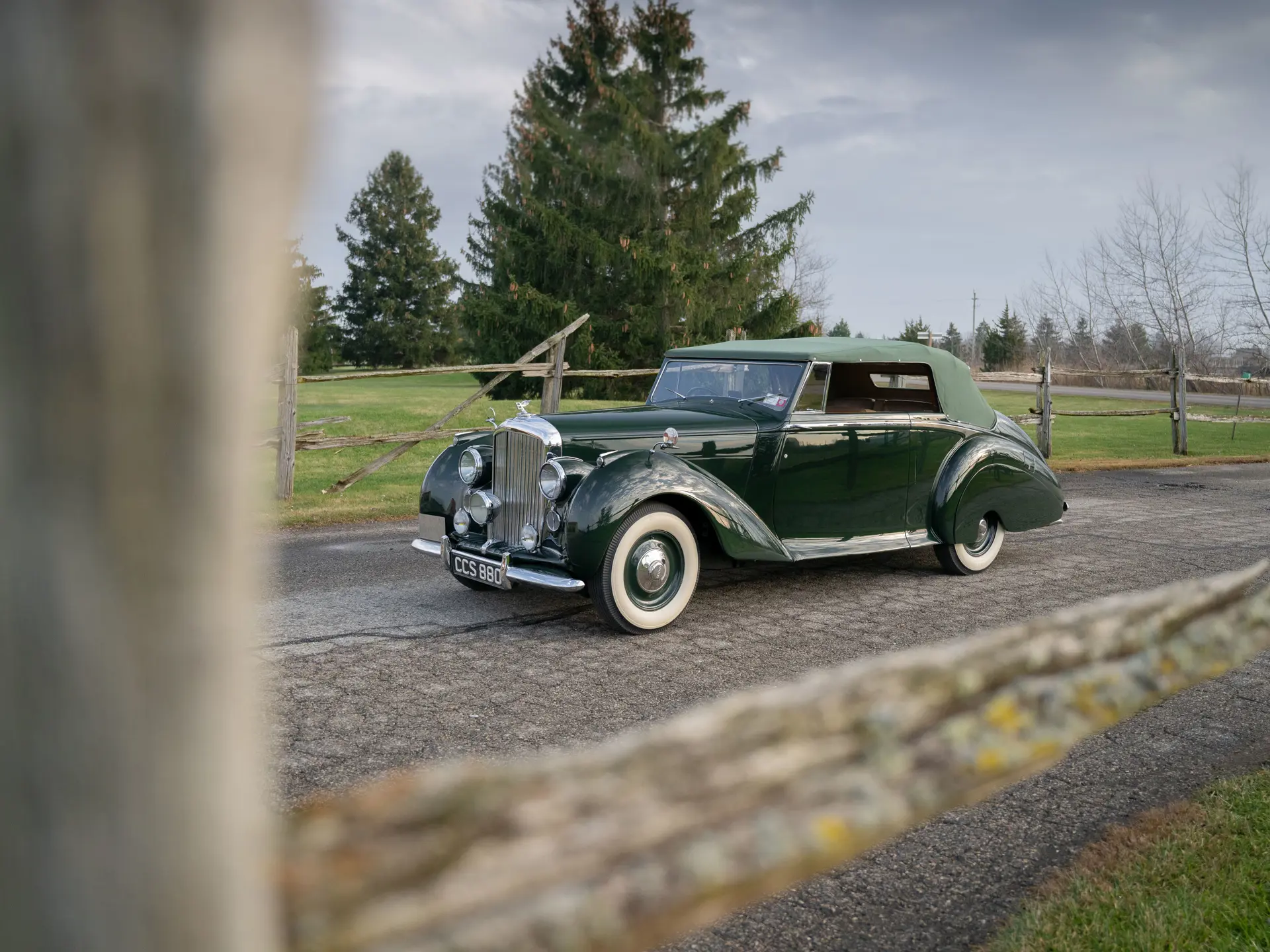 1948 Bentley Mark VI Drophead Coupe by Park Ward Arizona 2025 RM