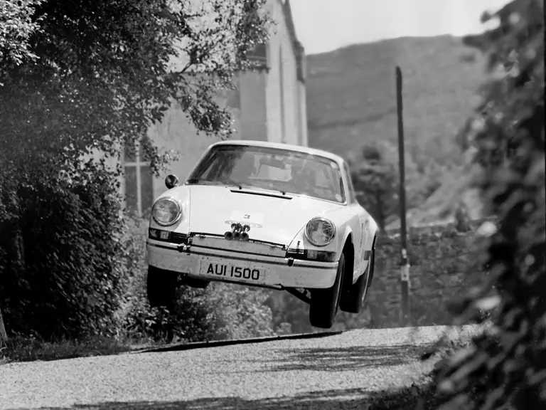 AUI 1500 en route to a victory at the 1974 Donegal International Rally.