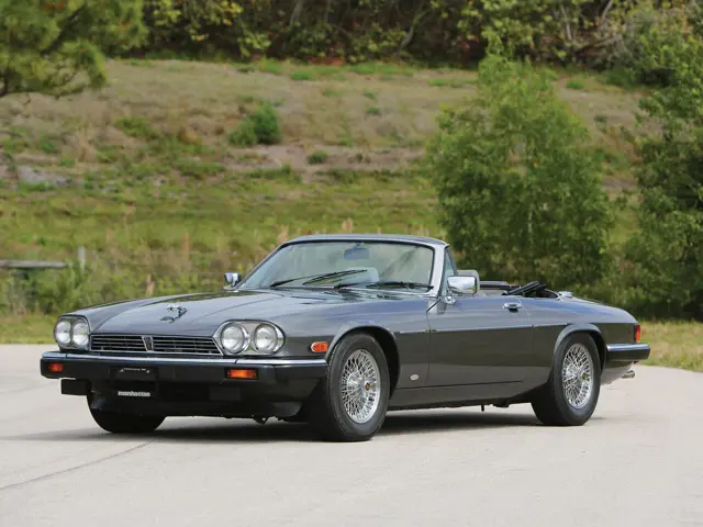 Jaguar XJS V12 Convertible イタリア製 1987 Jaguar XJS V-12 by Hess & Eisenhardt | Fort Lauderdale
