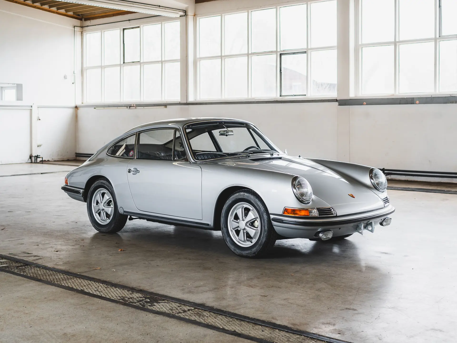 1967 Porsche 911 S Coupé | Shift Online: Europe and Middle 1967 Porsche 911 S Coupé | Shift Online: Europe and Middle