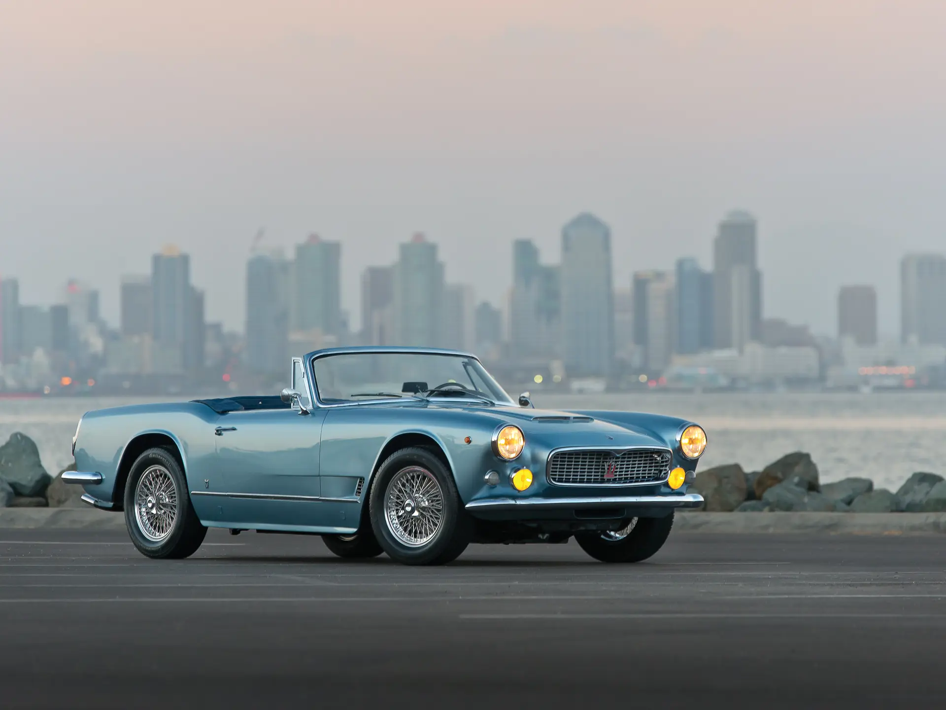1962 Maserati 3500 GT Spyder by Vignale | Monterey 2014 | RM Sotheby's