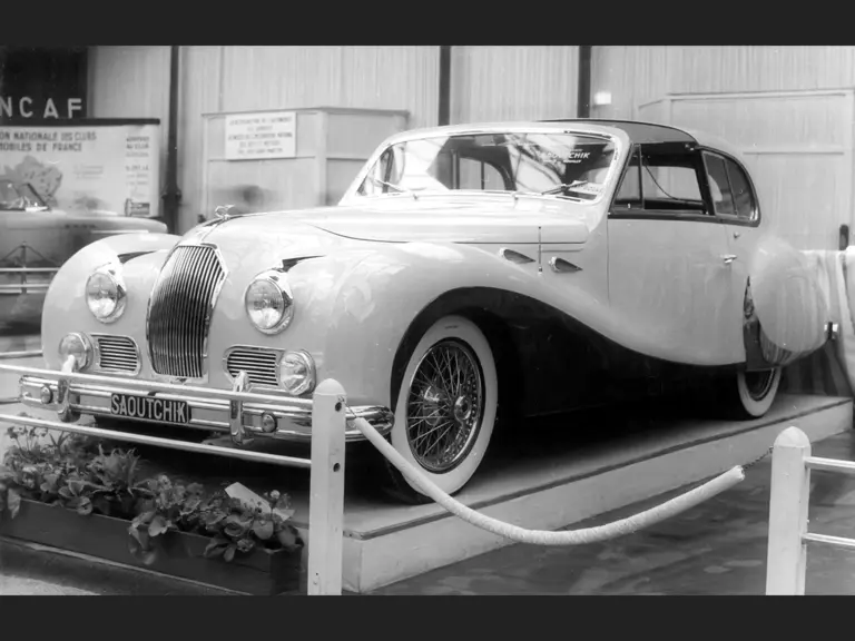 Chassis 100238 on full display at the Paris Salon, where it won Le Grand Prix du Salon, October 1950.