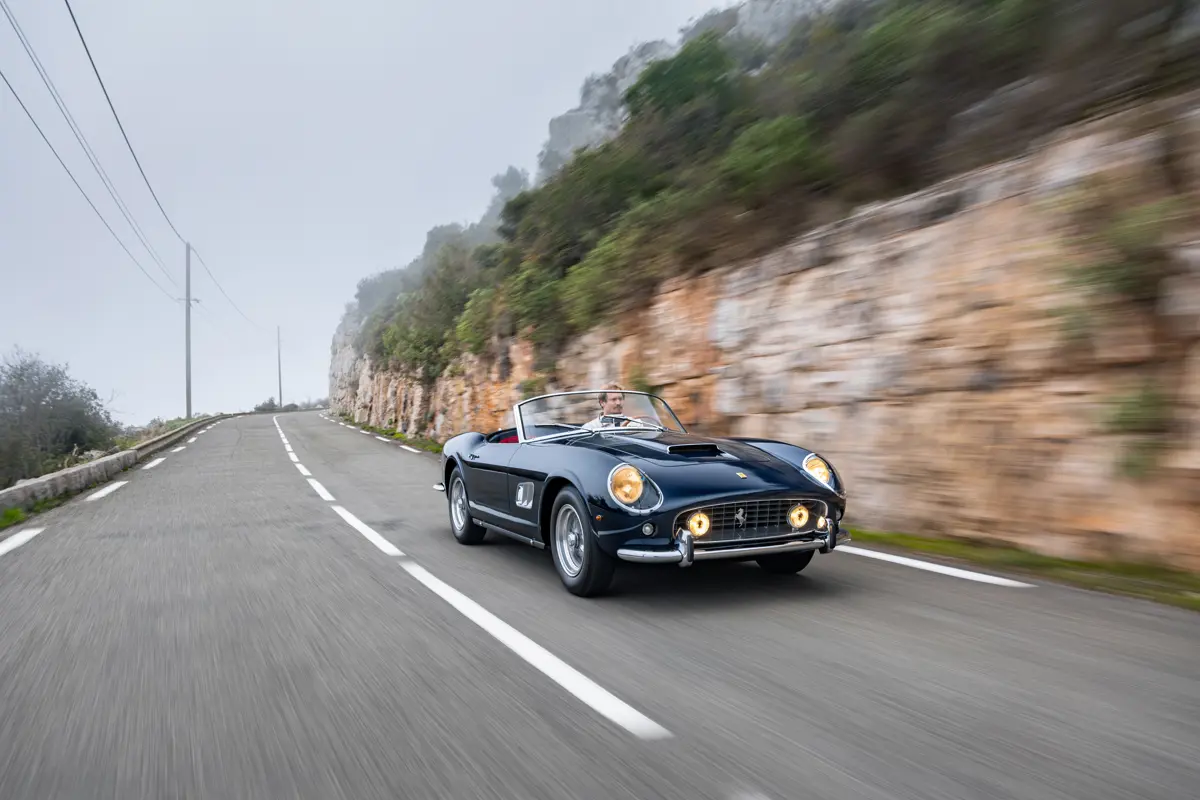 1961 Ferrari 250 GT SWB California Spider by Scaglietti