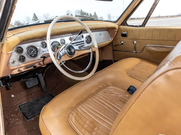 1958 Packard Hawk | Photo: Teddy Pieper - @vconceptsllc