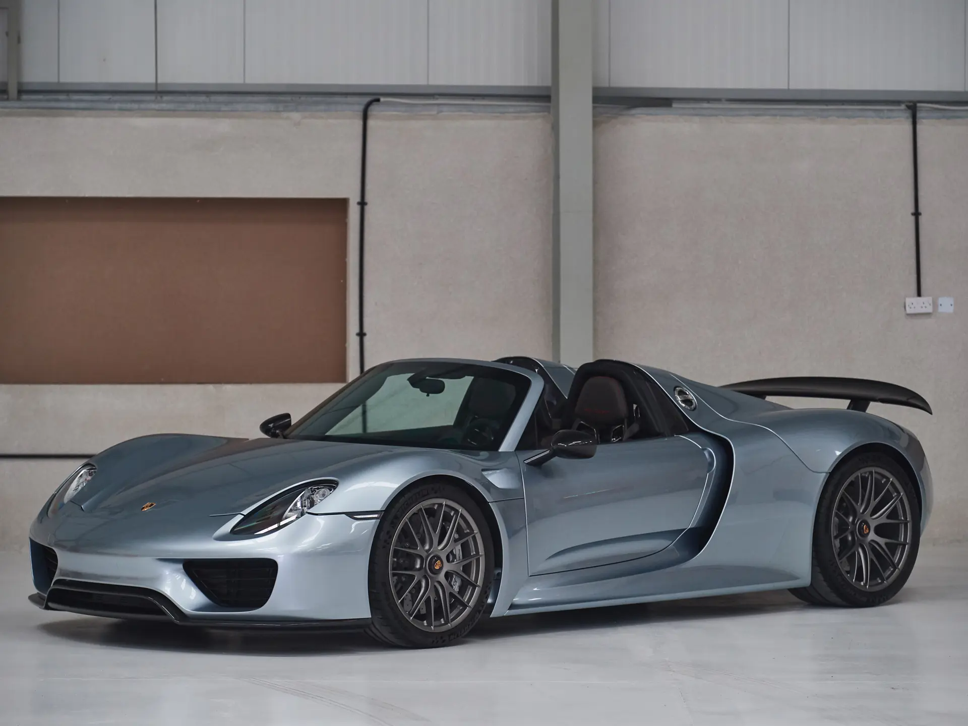 2015 Porsche 918 Spyder