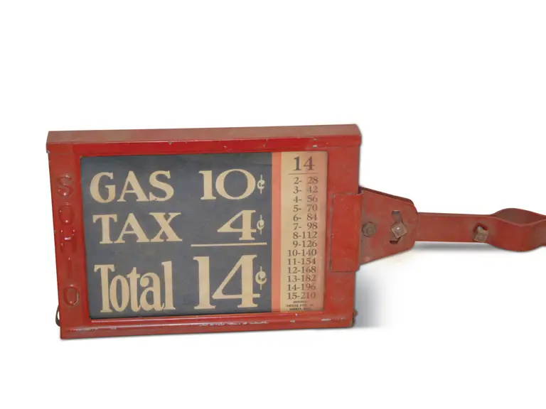 Price R Machine Three Gas Pump Pricer Boxes | Auburn Spring 2019 | RM Sotheby's