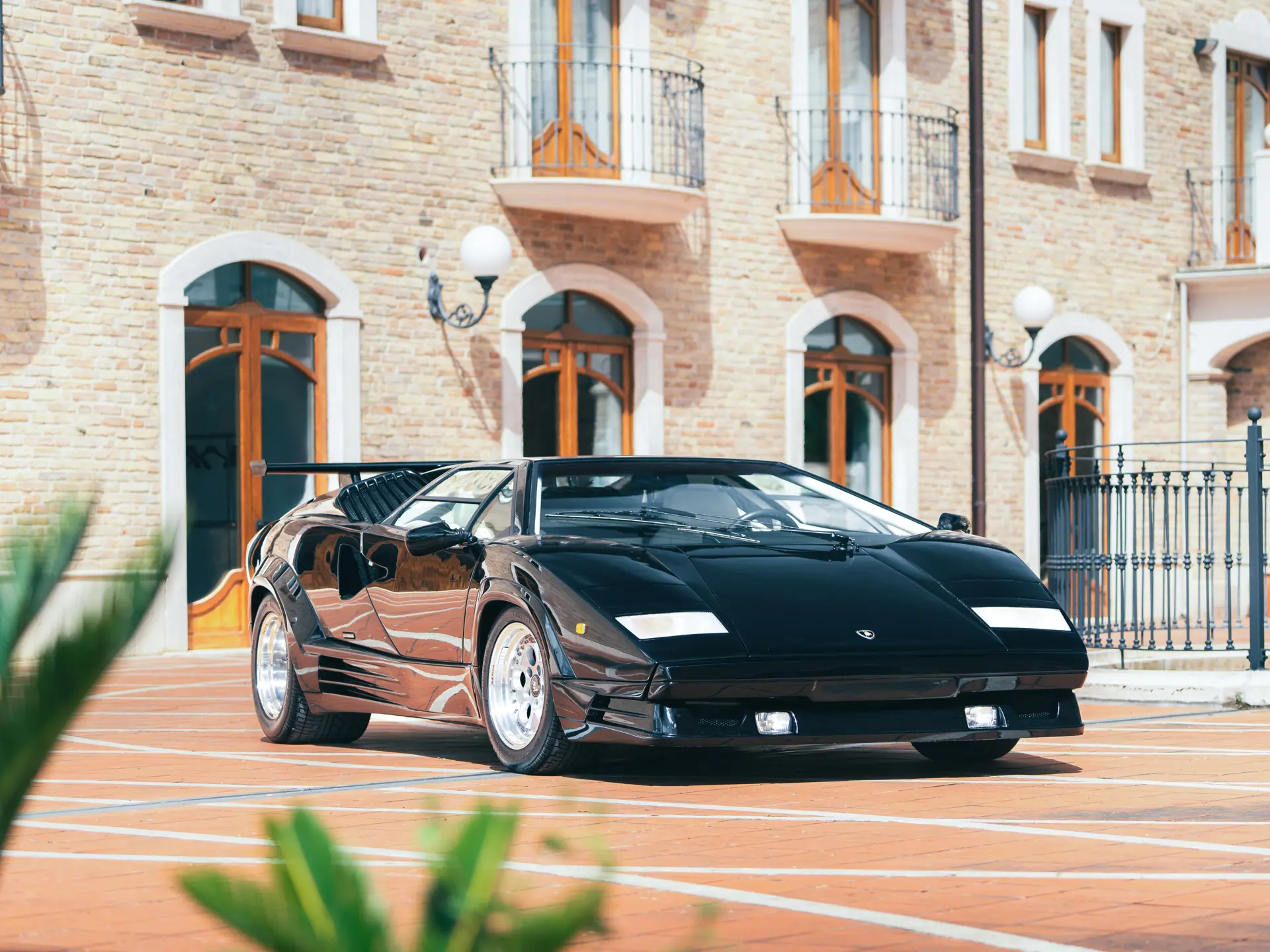 1989 Lamborghini Countach 25th Anniversary Edition by