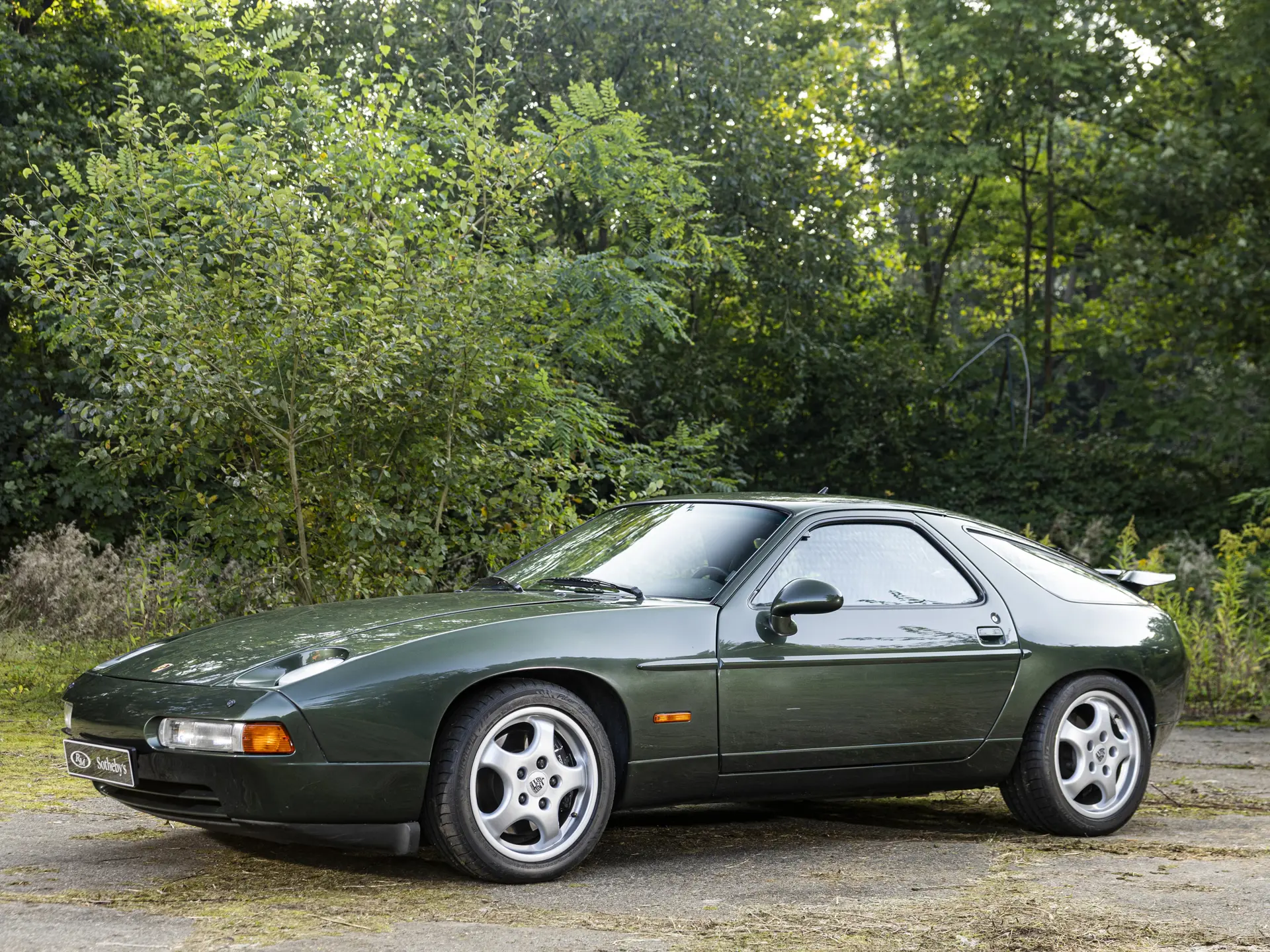 1993 Porsche 928 GTS | Paris 2025 | RM Sotheby's