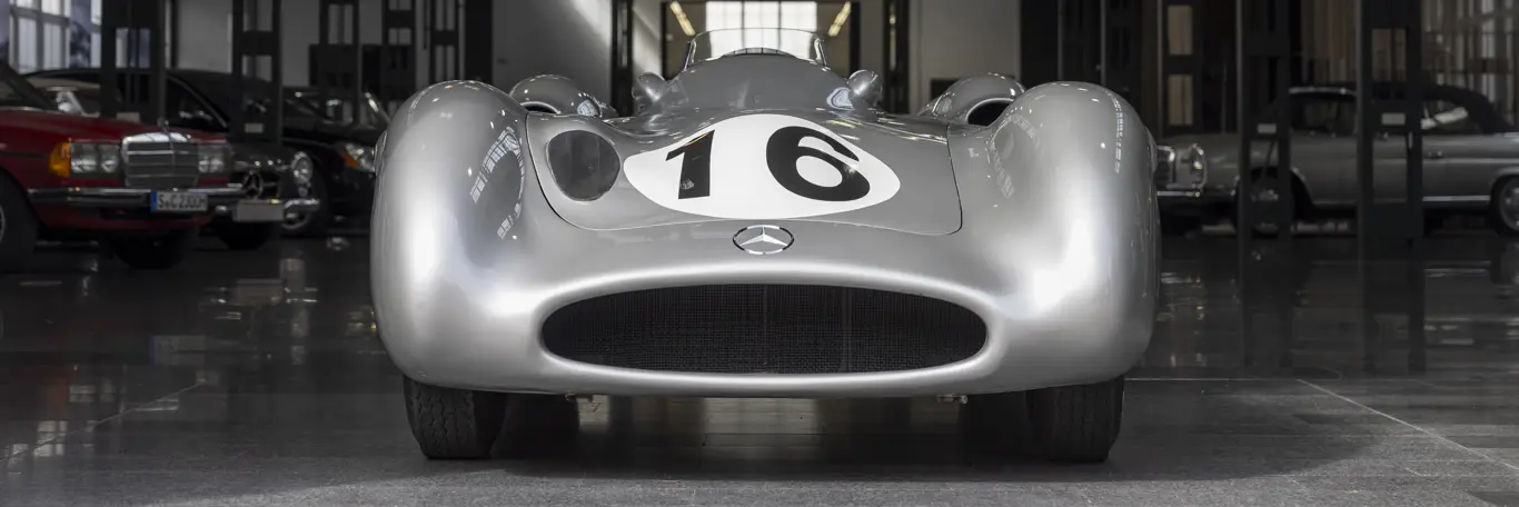 希少 マイセン メルセデスベンツ W196Rストリームライン プレート 20250624-00010911-octane-000-1