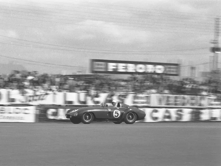 The Ferrari fought its way up to 10th position at the 1955 24 Hours of Le Mans before being forced to retire on lap 107.