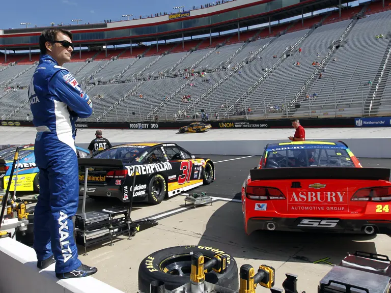 Jeff Gordon, #24, 2014 Chevrolet SS, NASCAR Sprint Cup Series, Irwin Tools Night Race, Bristol Motor Speedway, August 22, 2015.