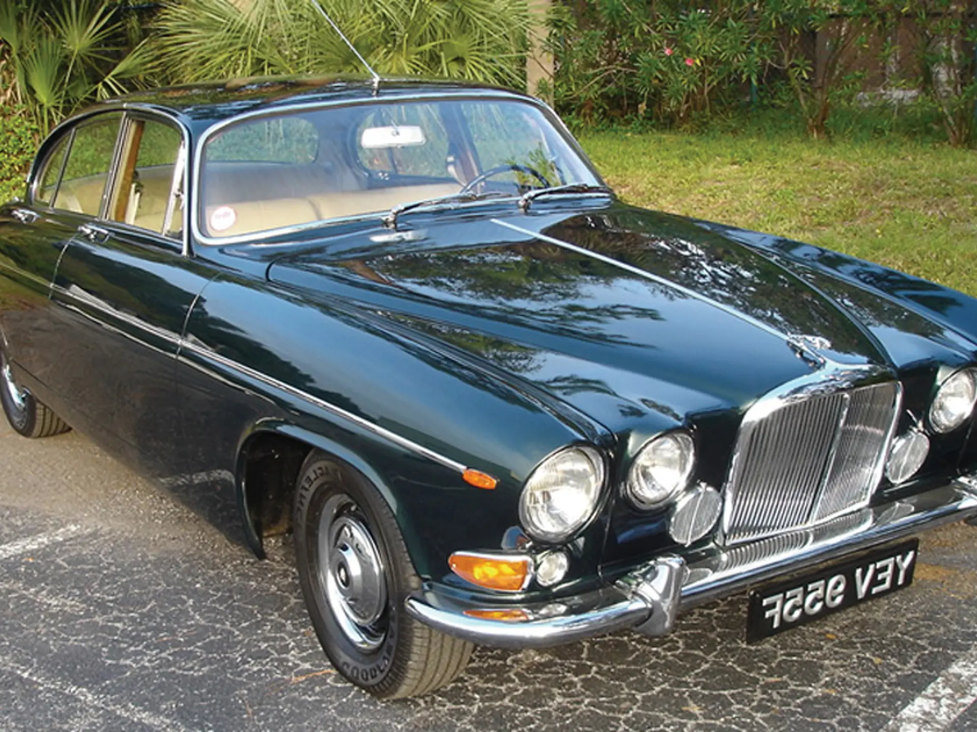 1968 Jaguar 420G RHD Saloon | The Florida Collector Car Auction 2006 ...