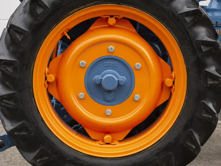 LAMBORGHINI TRACTOR