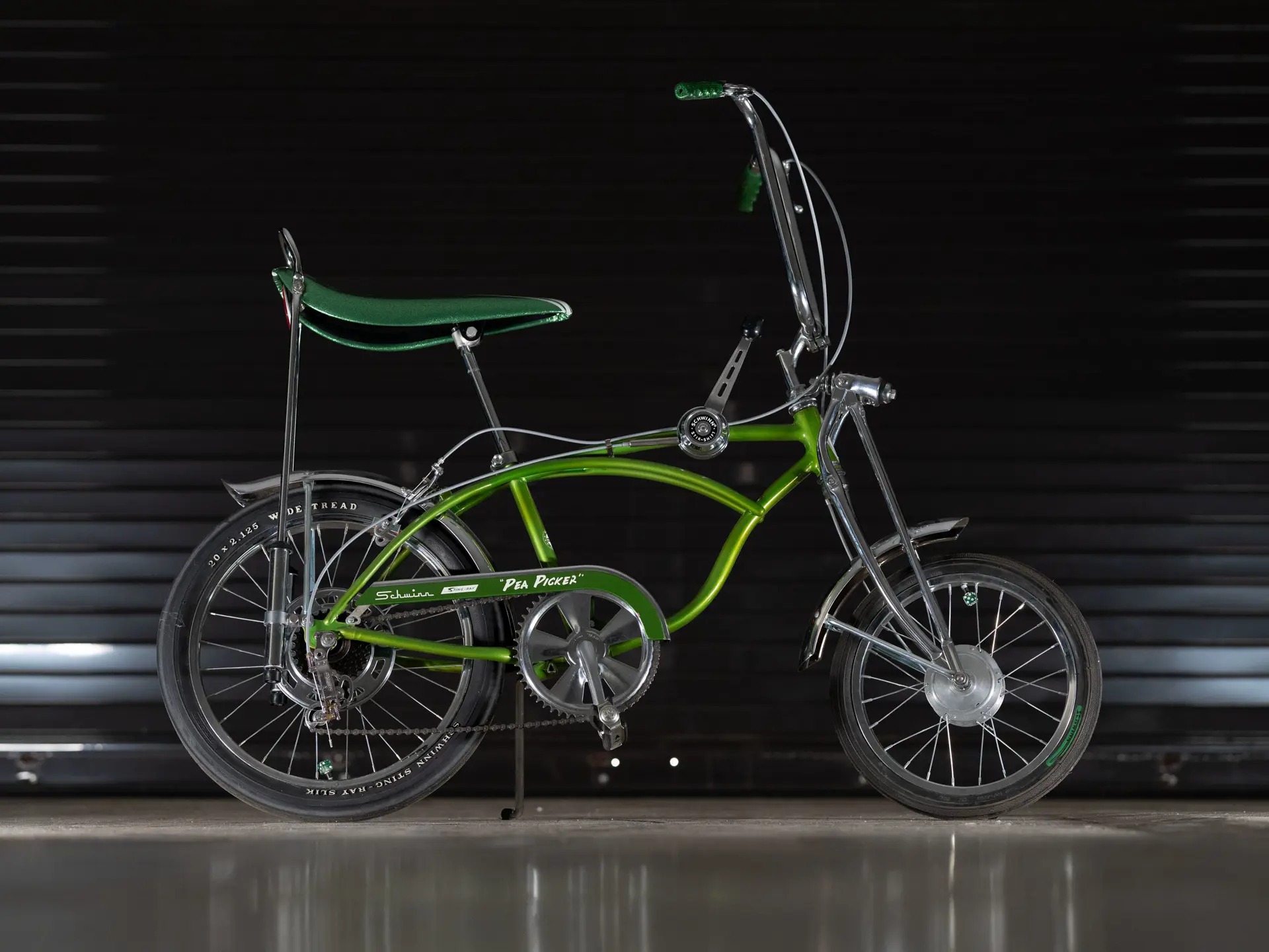 1970 Schwinn Sting-Ray Pea Picker Krate Bicycle | Shift