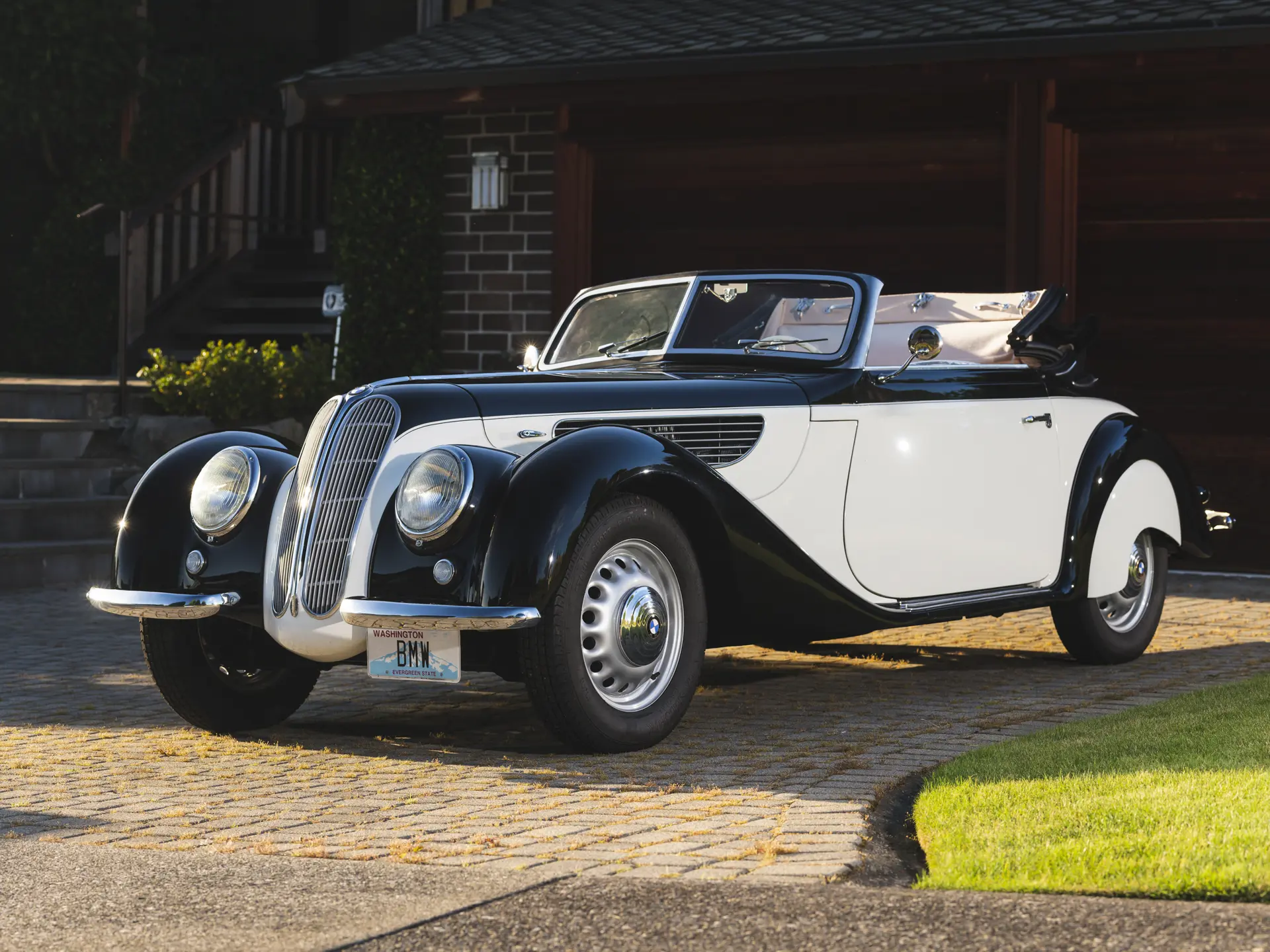 1938 BMW 327/28 Sport Cabriolet | Monterey 2022 | RM Sotheby's