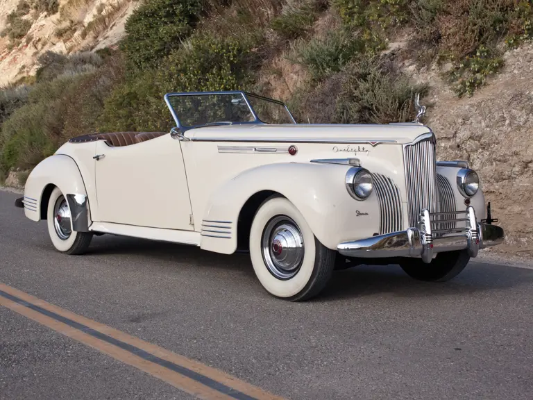 大学 兄弟割引 1941 Packard Super Eight One-Eighty Convertible Victoria by BBR