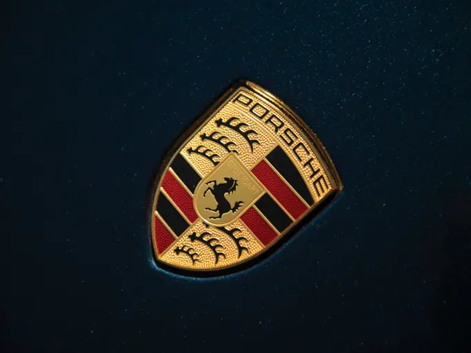Porsche badge