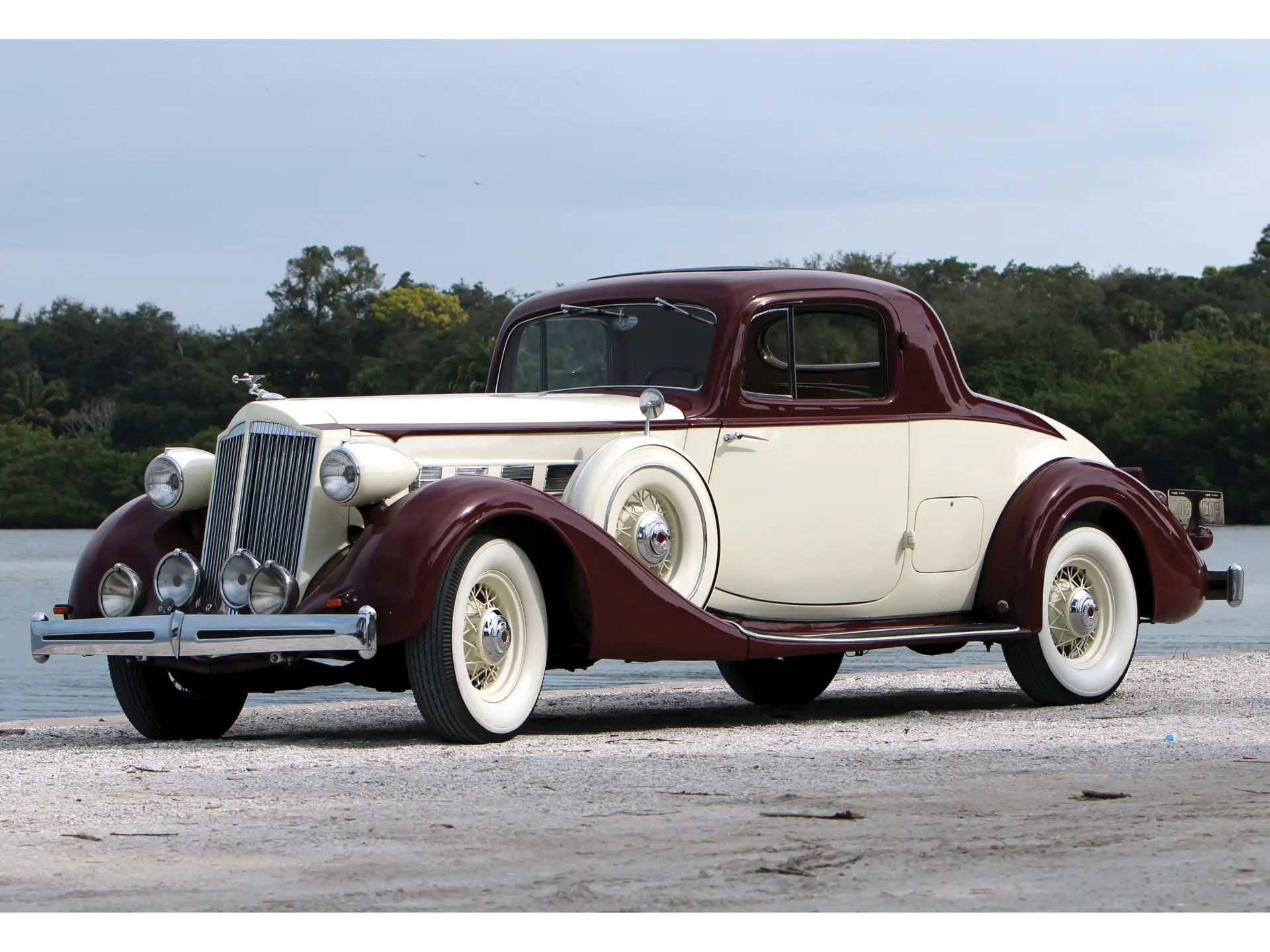 1936 Packard 1404 Super Eight 2/4-Passenger Coupe | Fort