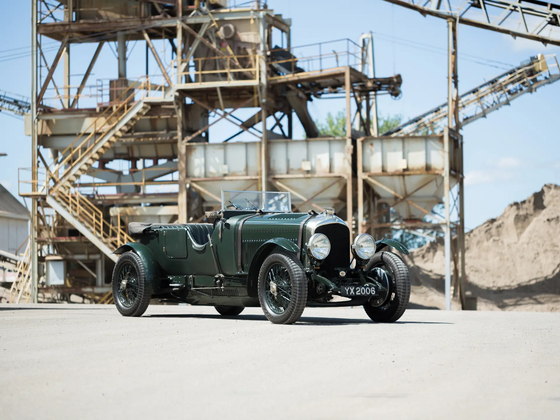 バンデンプラ洋書 vanden plas coachbuilders 1934 Bentley 3 1/2 Litre Tourer by Vanden Plas |