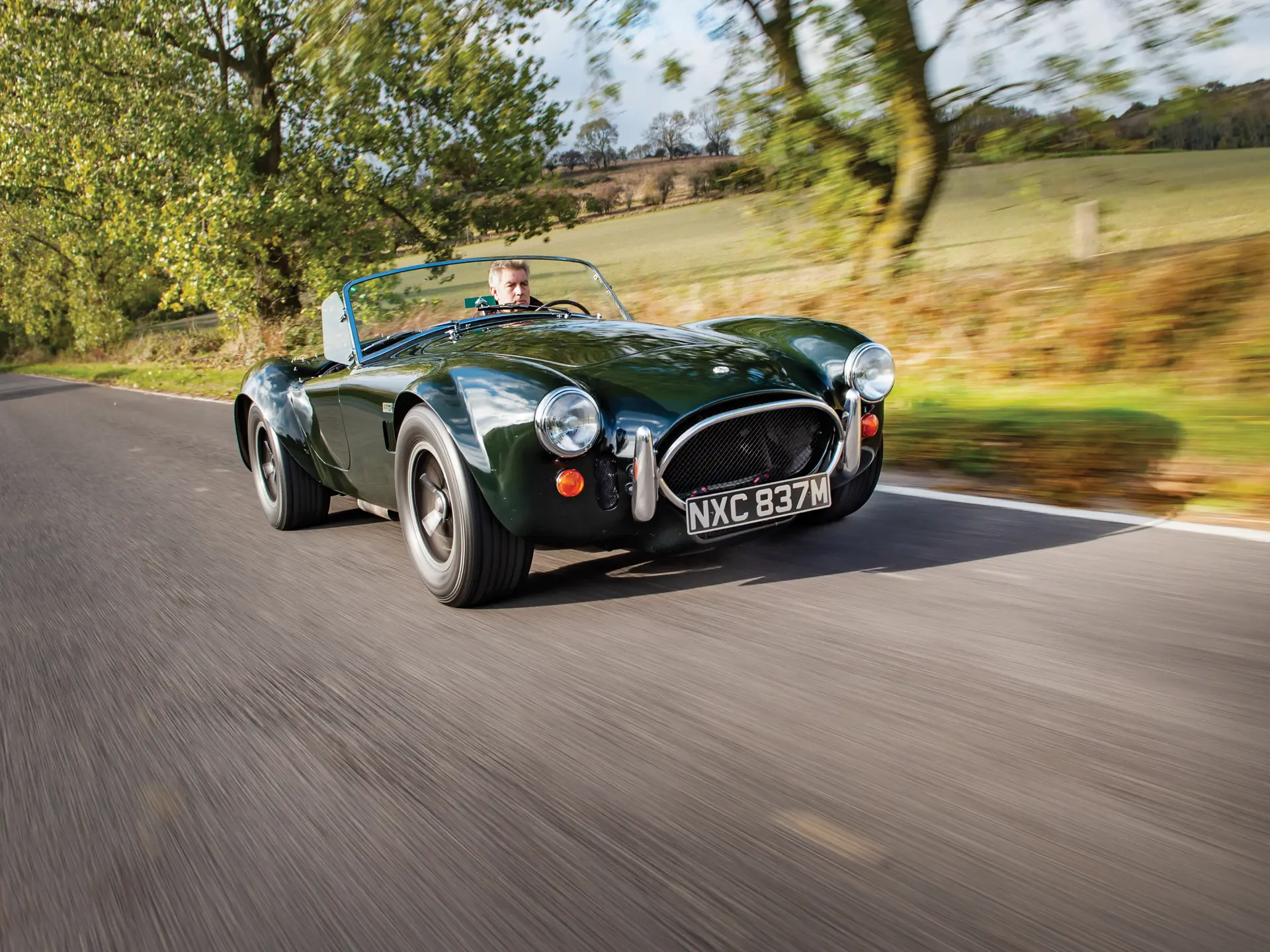 自動車 SHELBY COBRA 427SC 1966-Shelby-Cobra-427-S-C.jpg