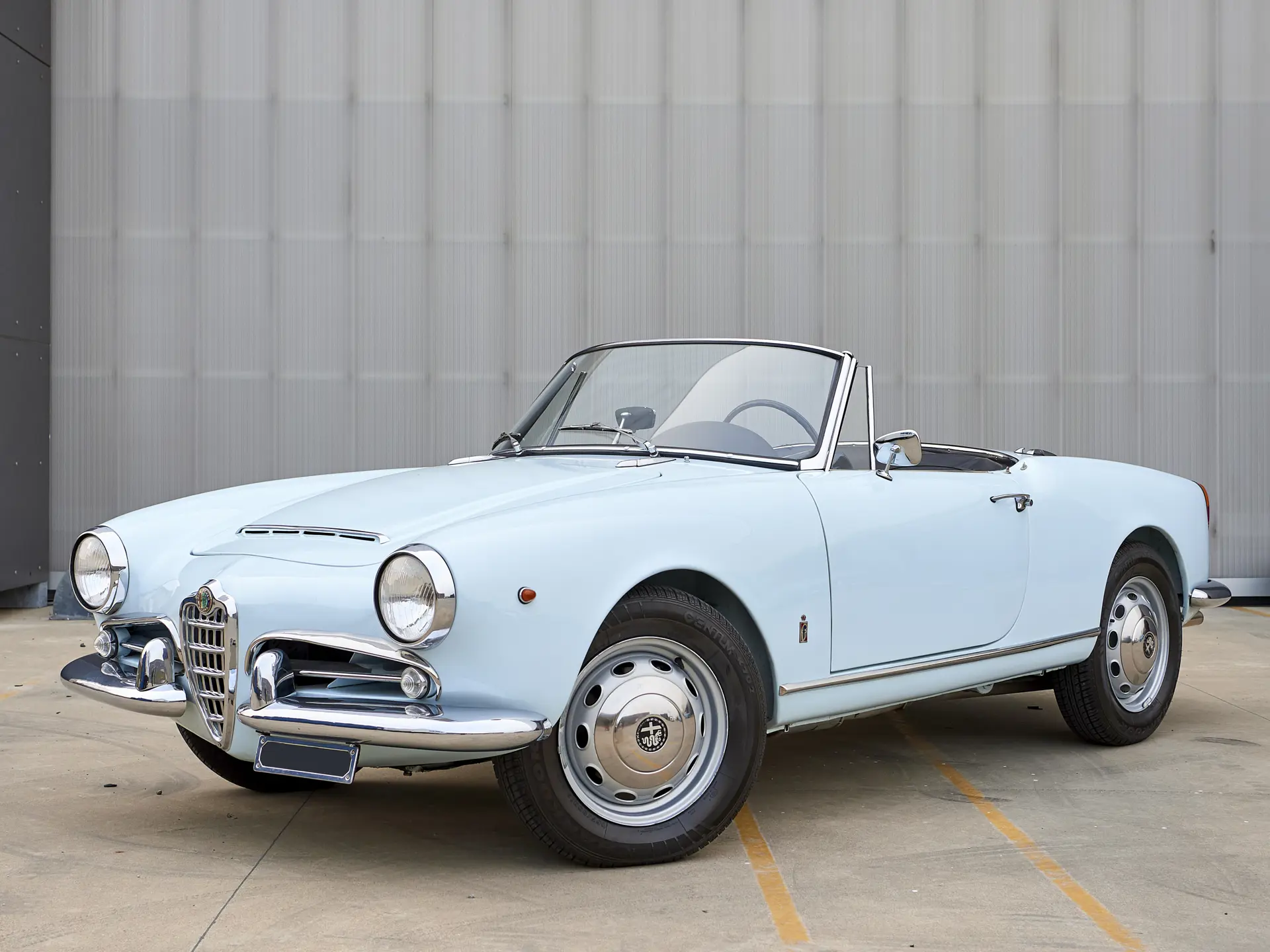 1965 Alfa Romeo Giulia 1600 Spider Veloce by Pininfarina | Open