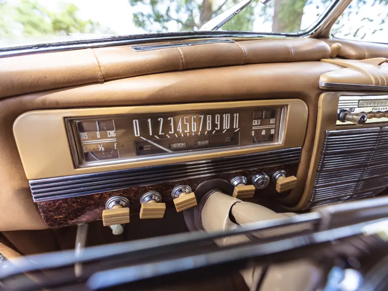 1941 Packard Darrin | RM Sotheby's | Photo: Teddy Pieper - @vconceptsllc