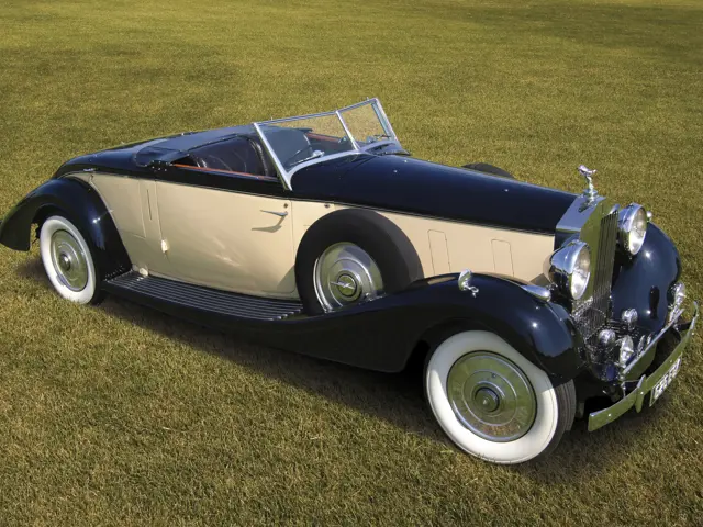 自動車 1937 Rolls Royce Phantom III Sports 1937 Rolls-Royce Phantom III Drop Head Coupe |