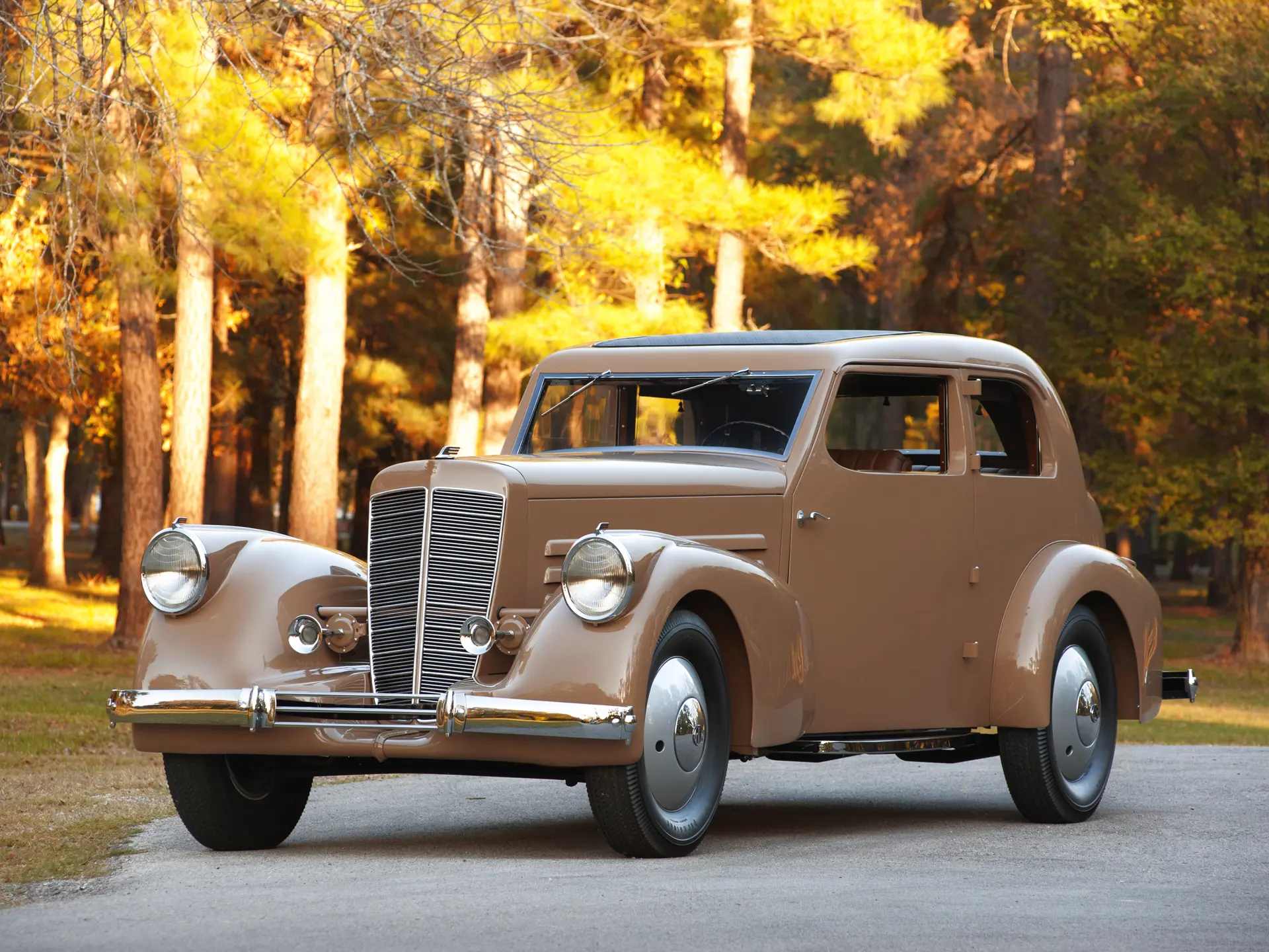 1932 Marmon HCM V-12 2-Door Sedan Prototype | Amelia Island