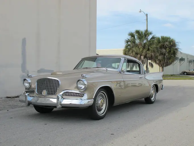 Studebaker Golden Hawk