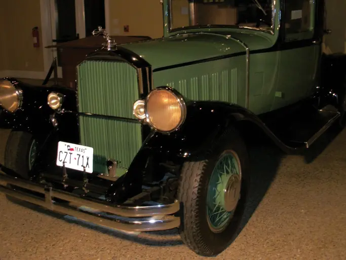 Pierce-Arrow Model 133 Coupe