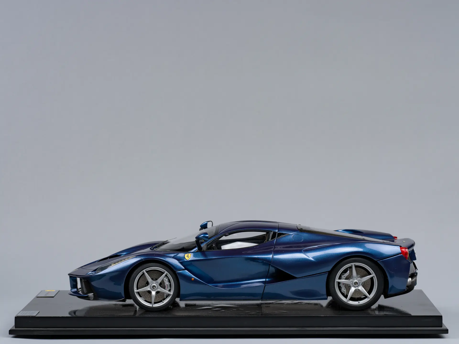 Ferrari LaFerrari 1:8 Scale Model by Amalgam | Dubai | RM Sotheby's