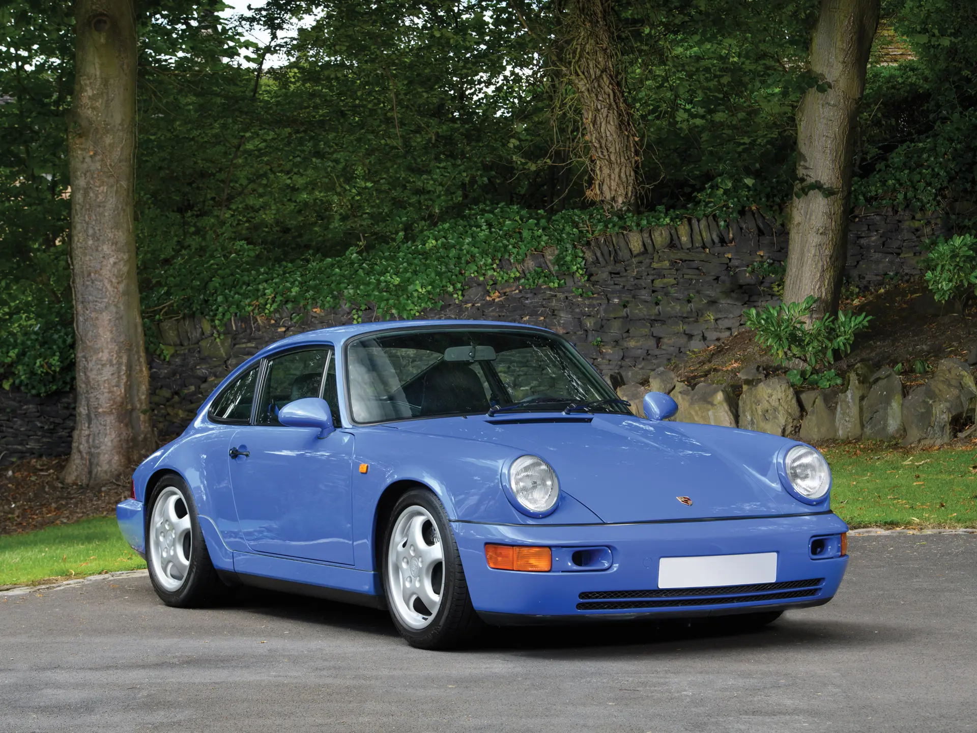 洋書 PORSCHE911 R-RS-RSR 1992 Porsche 911 Carrera RS | London 2017 | RM Sotheby's