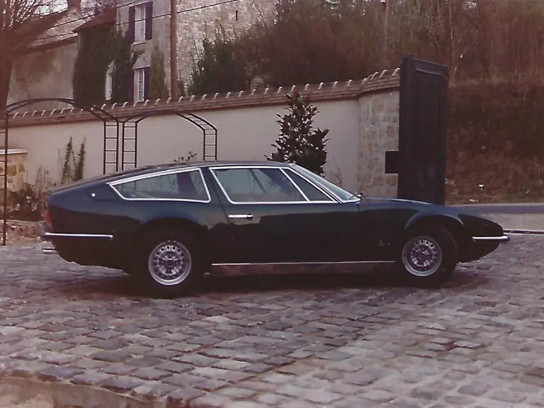 The Indy is captured outside the home of its first owner, a Parisian stockbroker, in Marnes-la-Coquette (25 September 1972).