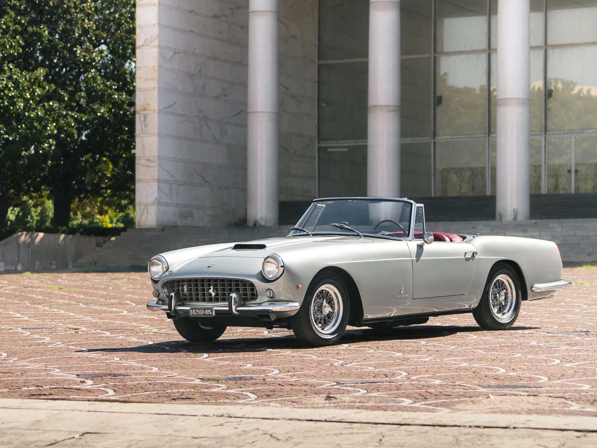 Miniature Matrix 1/43 Ferrari 250 GT Cabriolet Series II Pininfarina – Résine (Neuf)