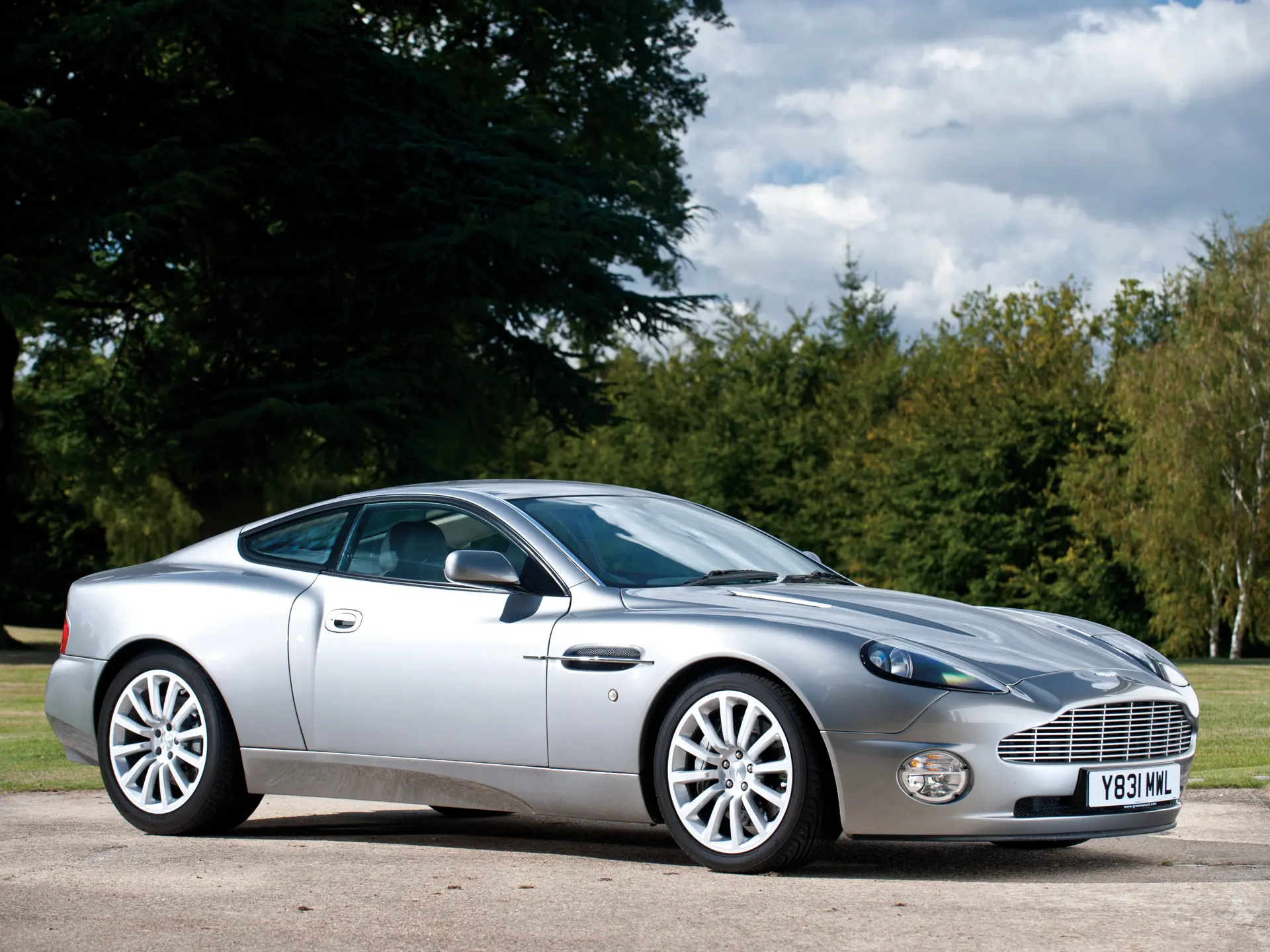 その他 VANQUISH 5X PROTOTYPE 2001 Aston Martin Vanquish Prototype | London 2012 | RM