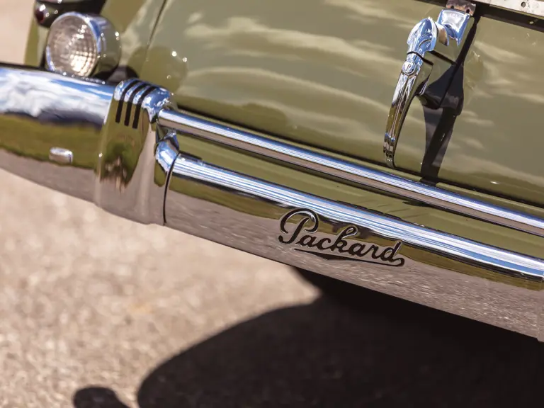 1941 Packard Darrin | RM Sotheby's | Photo: Teddy Pieper - @vconceptsllc