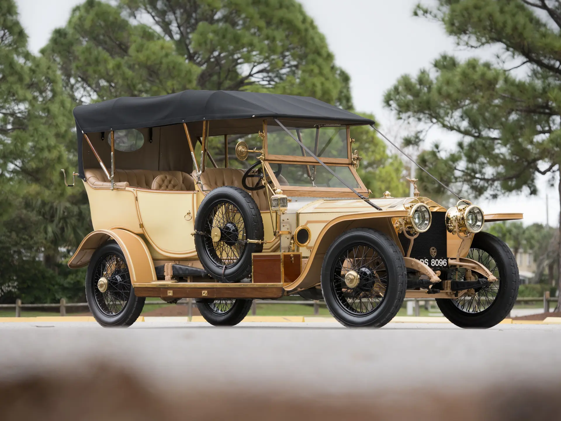 1912 Rolls-Royce 40/50 HP Silver Ghost Roi des Belges in the style