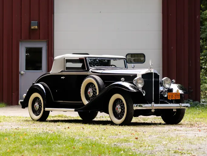 1933 Packard 1001 Eight Coupe Roadster: market value and price history