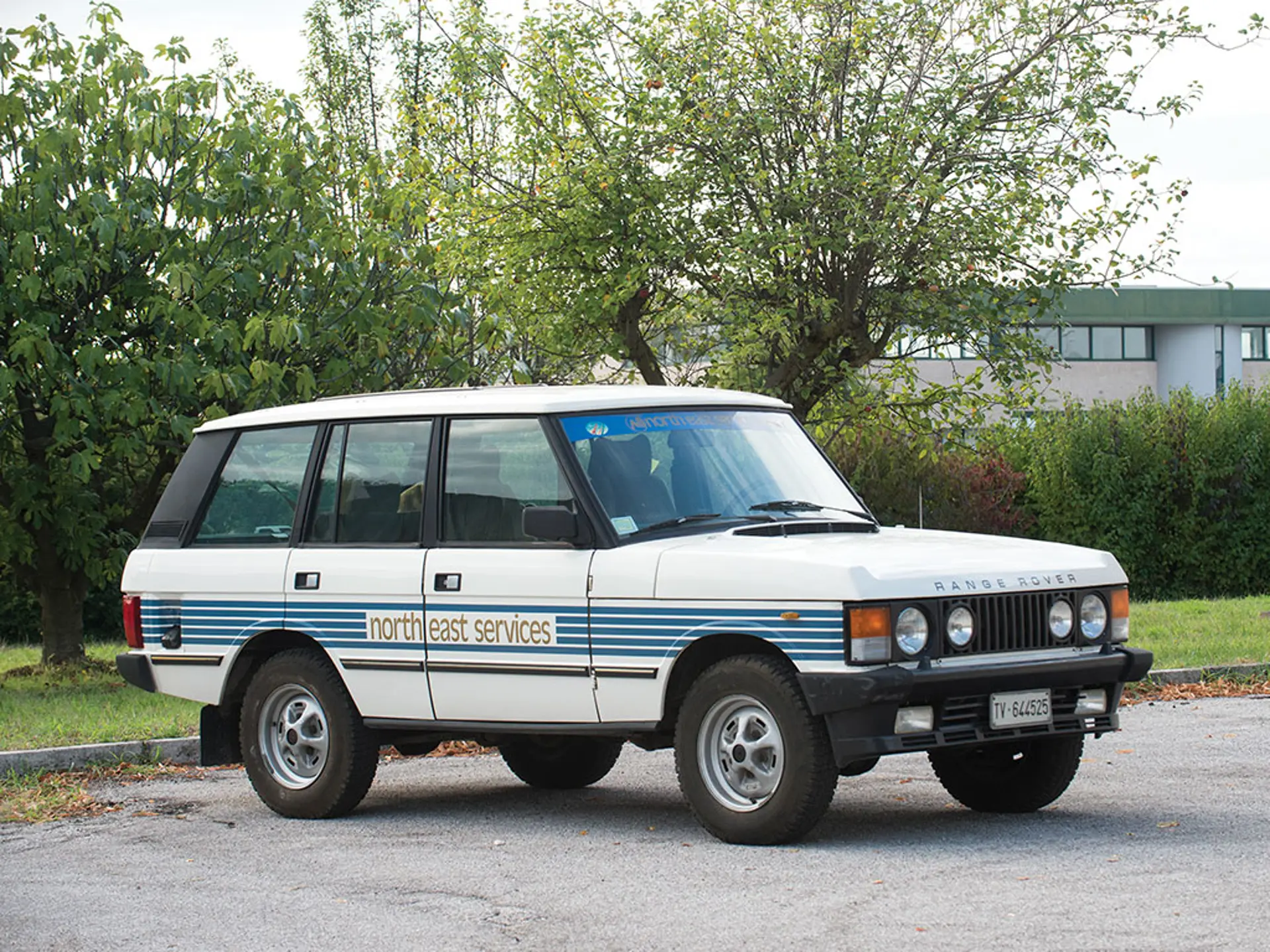 1986 Land Rover Range Rover Series I | Duemila Ruote | RM Sotheby's