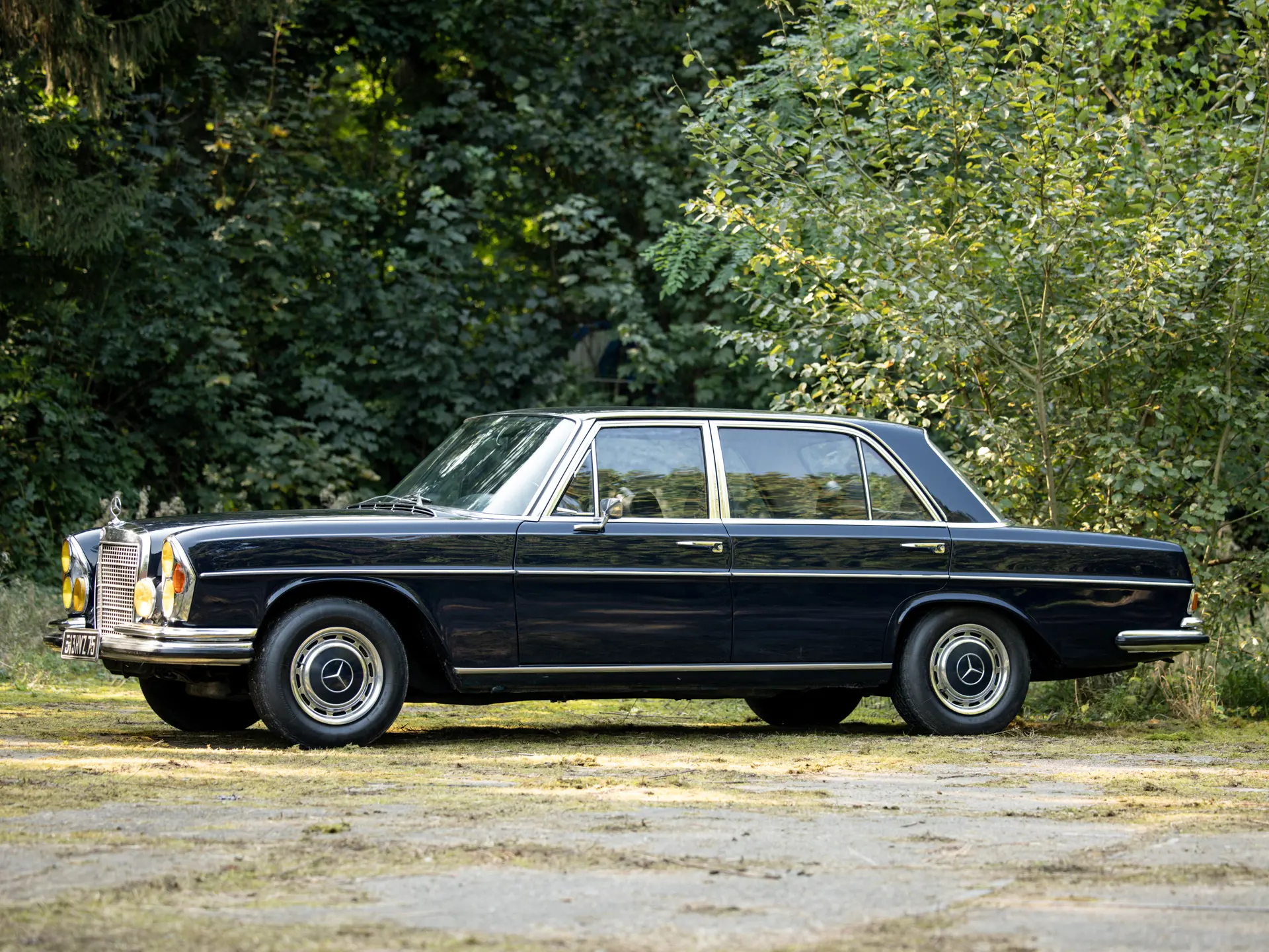 1970 Mercedes-Benz 300 SEL 6.3 | Paris 2025 | RM Sotheby's