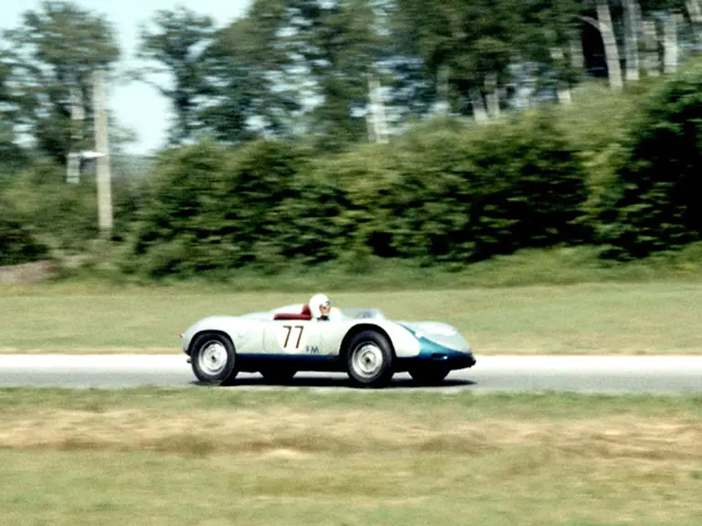 Full throttle at Elkhart Lake. (Tom Schultz)