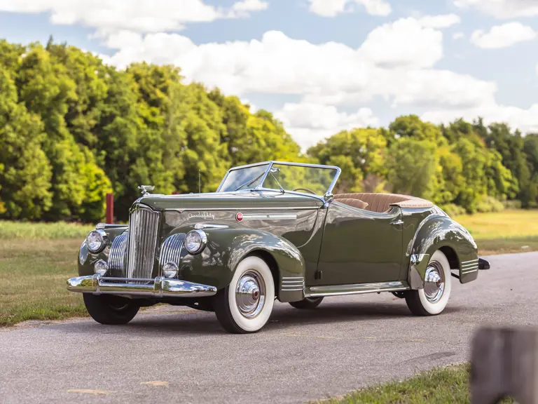 1941 Packard Darrin | RM Sotheby's | Photo: Teddy Pieper - @vconceptsllc